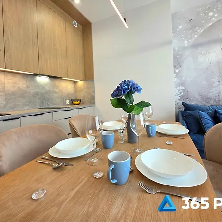 New Moon Przy Plaży - 365pam Apartament