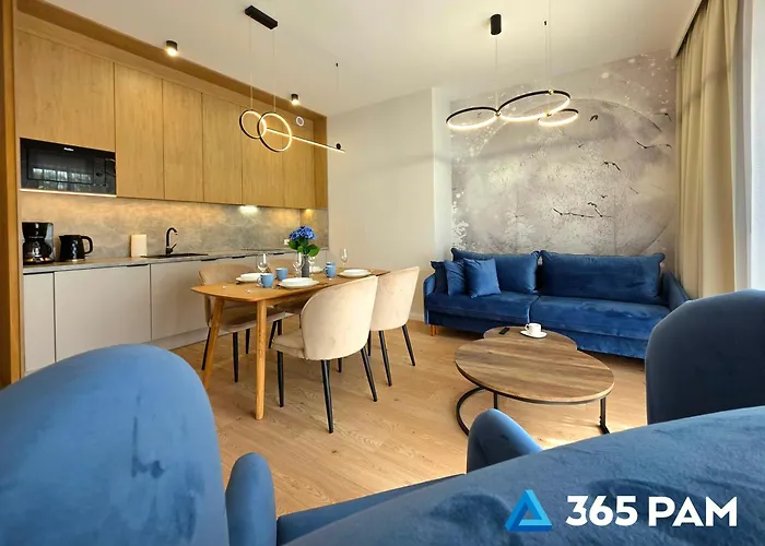 365pam - New Moon Przy Plazy *